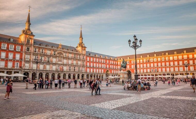 madrid-private-full-day-tour-fully-flexible-with-a-local