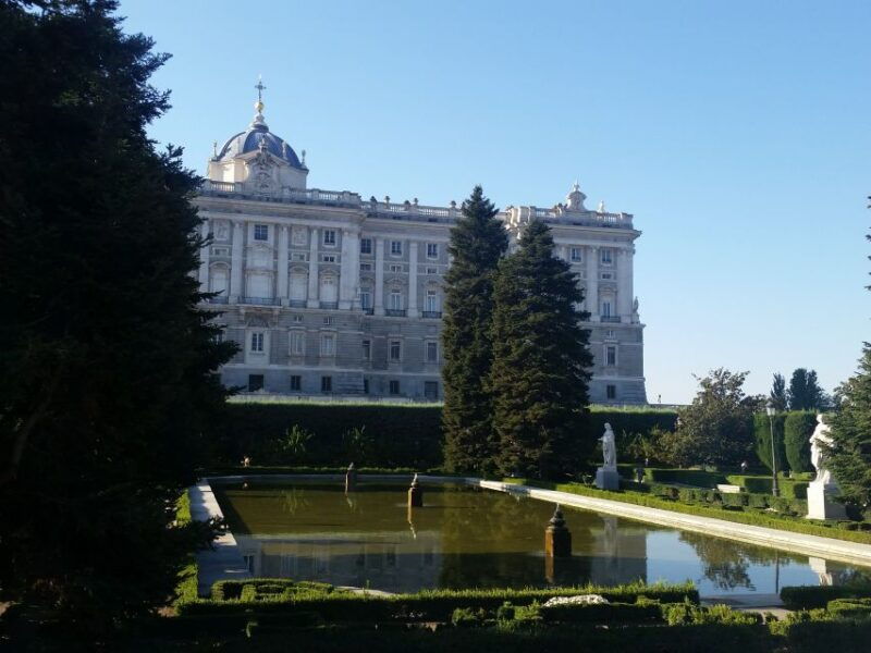 madrid-royal-palace-private-tour-with-skip-the-line-tickets