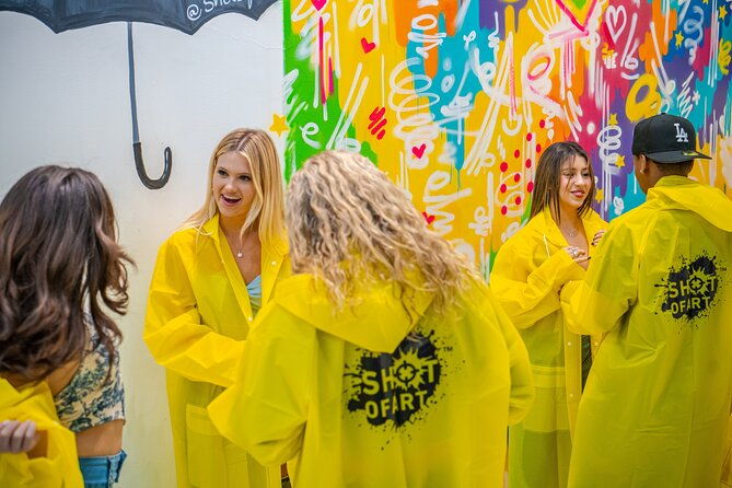 make-your-own-art-adults-only-private-art-experience-in-chicago