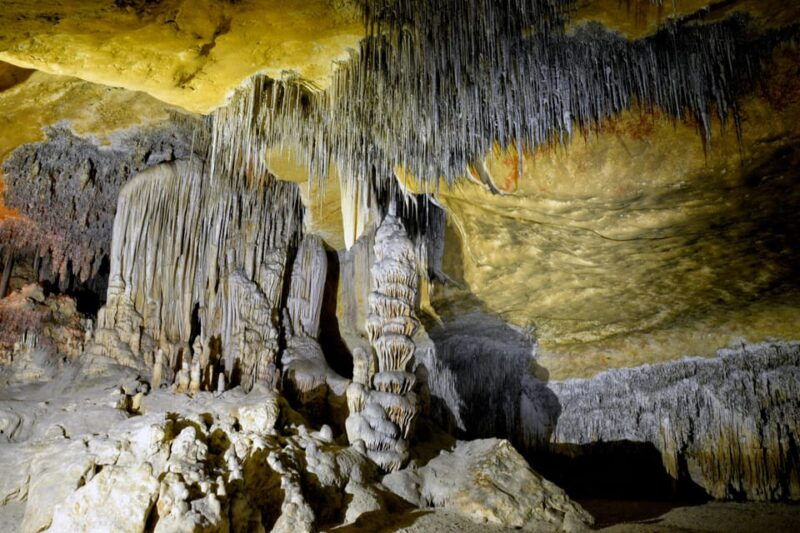 mallorca-cova-des-coloms-sea-cave-tour-by-boat