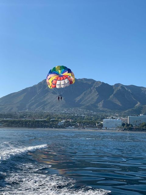 marbella-from-the-heights-parasailing