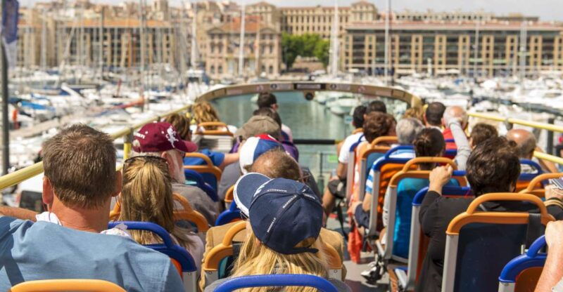 marseille-hop-on-hop-off-bus-tour-panier-walking-tour
