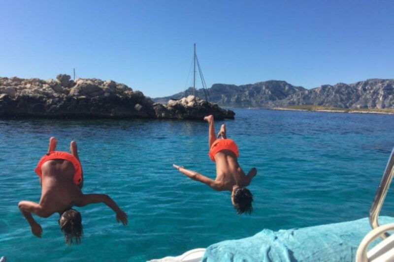 marseille-private-4-hour-excursion-to-calanques-np