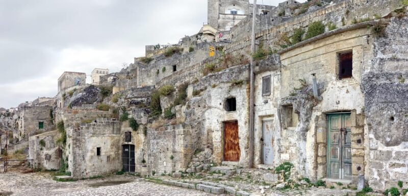 matera-private-or-group-walking-tour-cave-house-admission