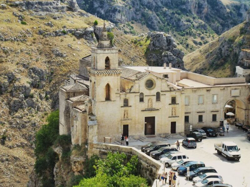 matera-walking-tour-with-rock-church-and-hypogeum-entry