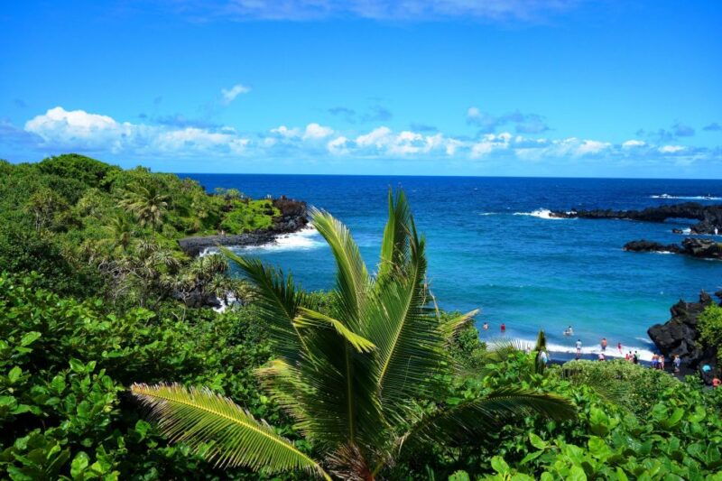 maui-road-to-hana-waterfalls-tour-with-lunch
