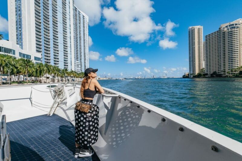 miami-panoramic-open-top-bus-tour-biscayne-bay-cruise