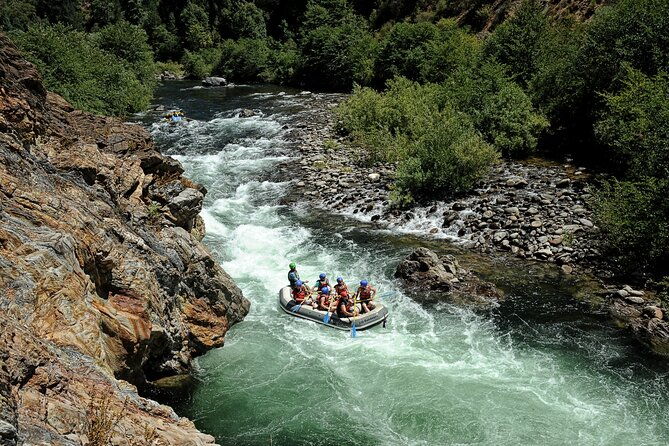 middle-fork-american-river-whitewater-rafting-trip-class-3-4