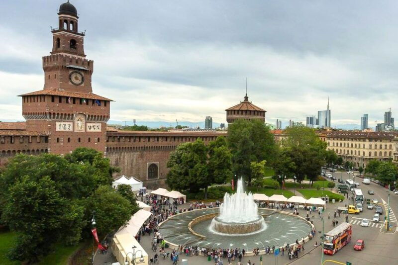 milan-guided-walking-tour-with-duomo-and-the-last-supper