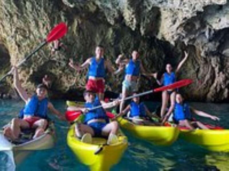 moraig-kayak-excursion-to-moraig-cave-peces-testos