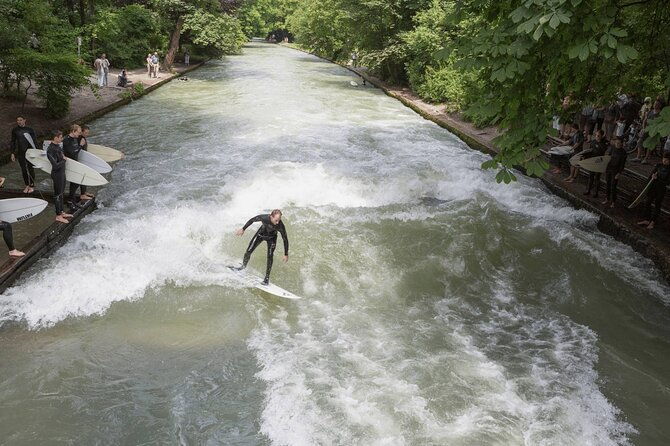 munich-surf-experience-in-munich-eisbach-river-wave-germany