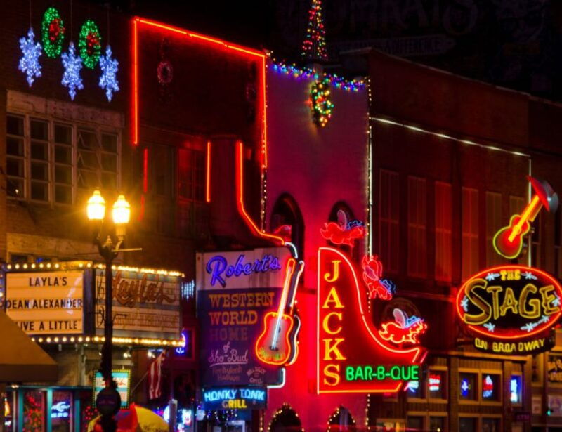 nashville-ghosts-boos-and-booze-haunted-pub-crawl-3