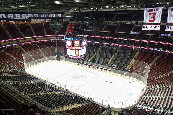 new-jersey-devils-ice-hockey-game-ticket-at-prudential-center