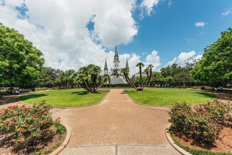new-orleans-city-sightseeing-hop-on-hop-off-bus-tour-2