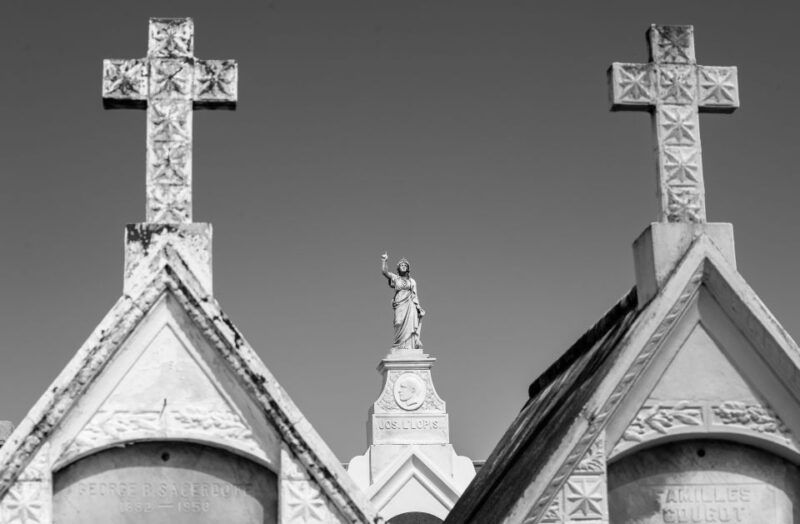 new-orleans-st-louis-cemetery-3-guided-walking-tour