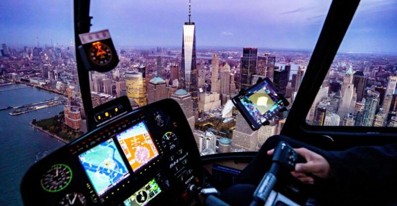 new-york-private-scenic-helicopter-charter-with-champagne
