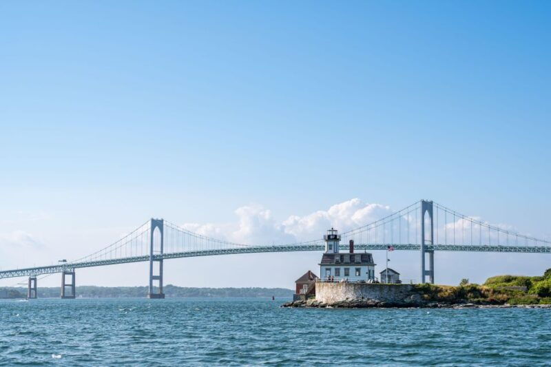 newport-day-sailing-and-sightseeing-boat-tour-on-a-schooner