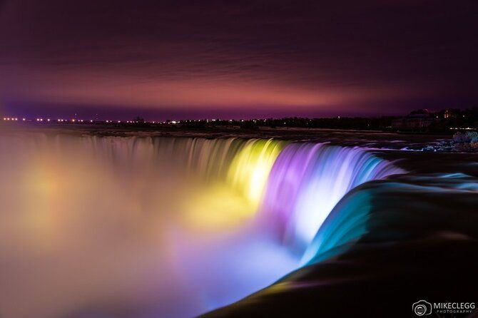 niagara-falls-night-time-walking-tour