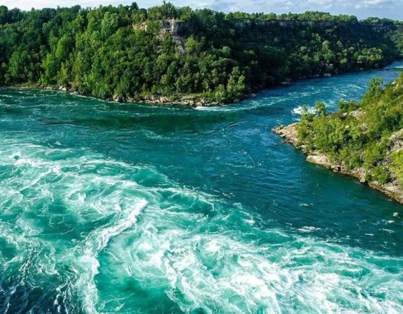 niagara-falls-tour-from-toronto-with-niagara-skywheel