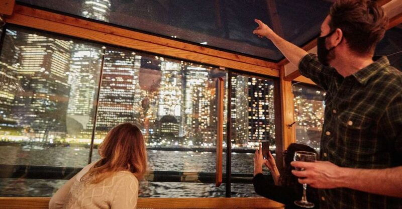 nyc-city-lights-yacht-cruise-with-drink-included