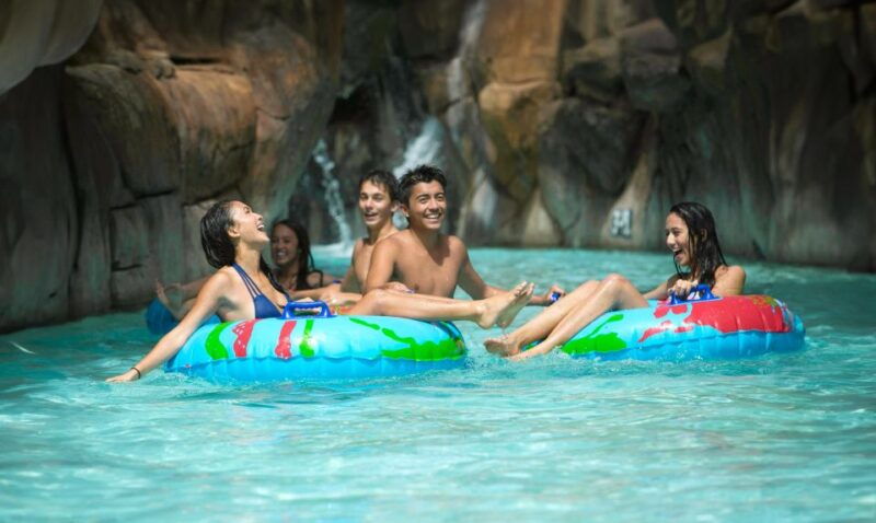 oahu-wet-n-wild-waterpark-ticket-with-waikiki-transfer