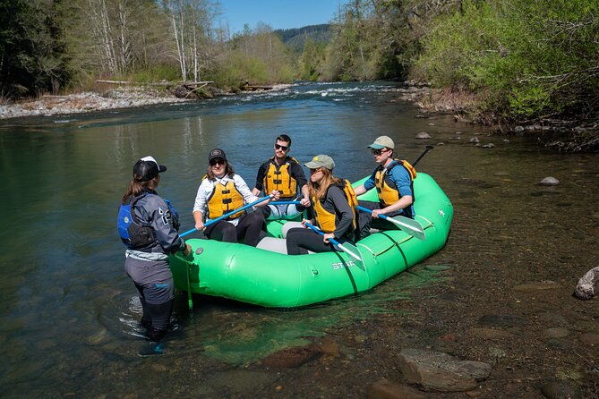 oakridge-whitewater-rafting-adventure-upper-middle-fork-willamette