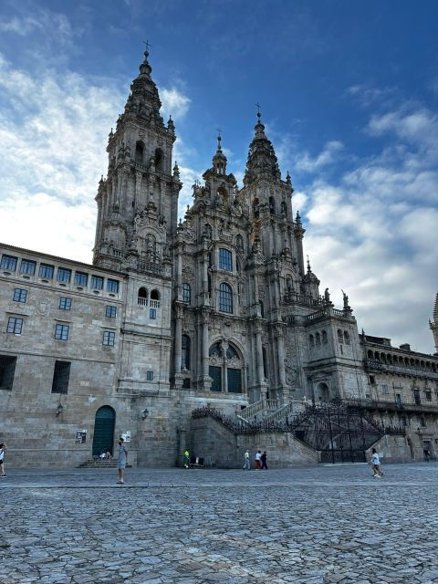 old-town-walking-tour-in-a-small-group