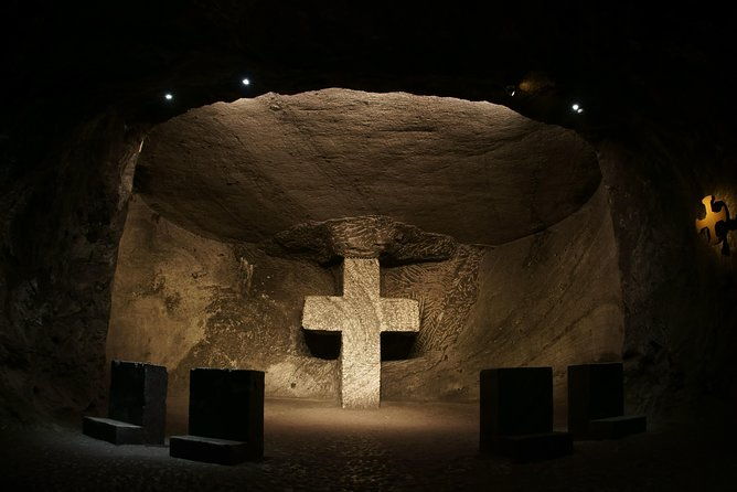 one-day-salt-cathedral-of-zipaquira-you-can-not-miss-this-wonder-of-colombia