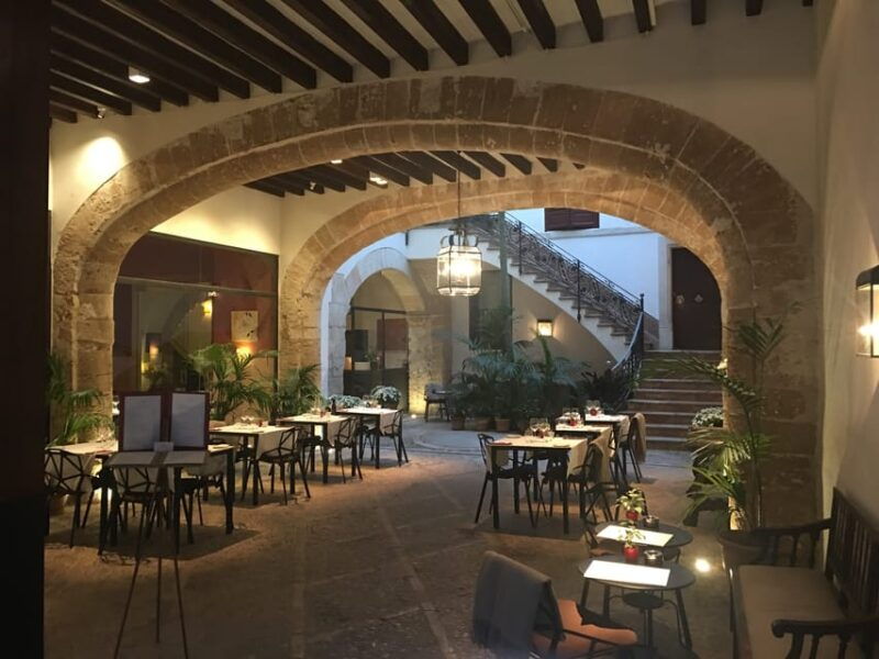 palma-old-town-insider-tour-with-visit-of-the-cathedral