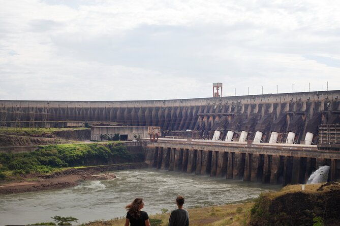 panoramic-visit-to-itaipu-hydroelectric