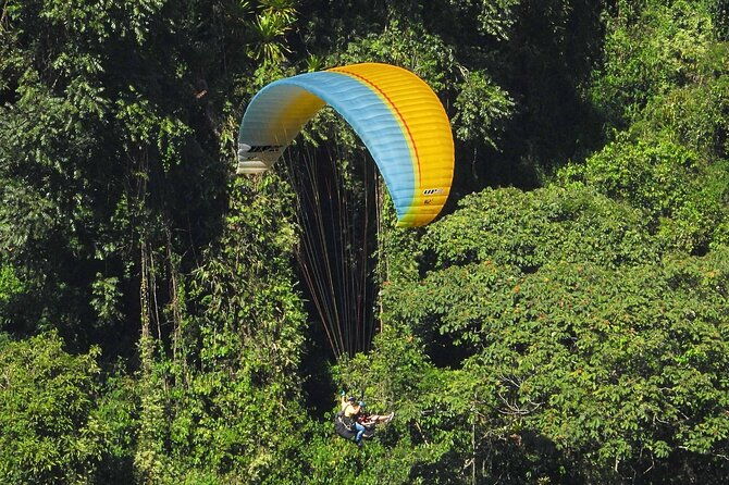 paragliding-over-guacaica-jungle-private-experience-from-guatape