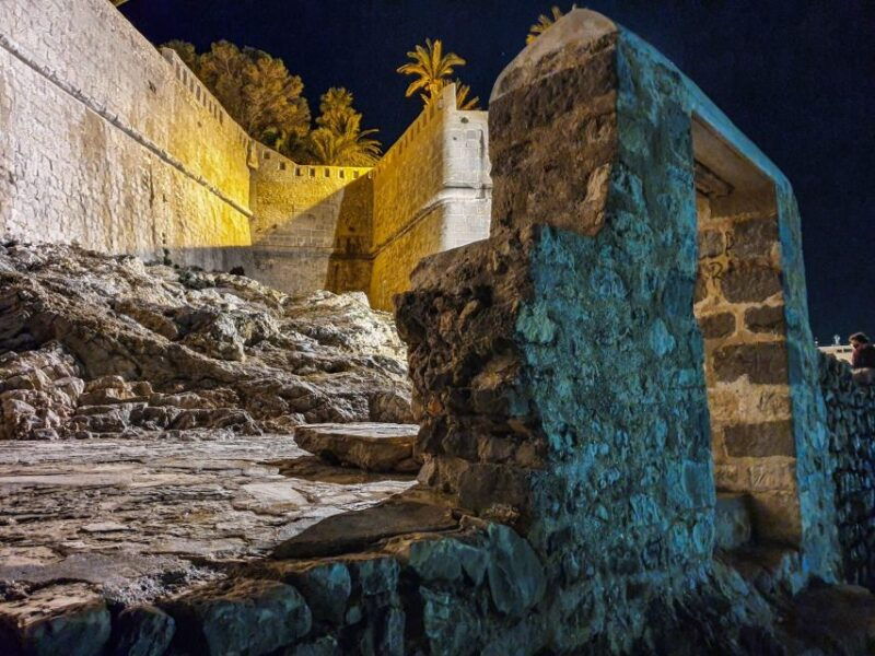 peniscola-secrets-of-peniscola-night-tour