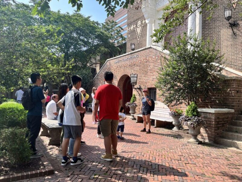 philadelphia-upenn-campus-walking-tour-museum-ticket