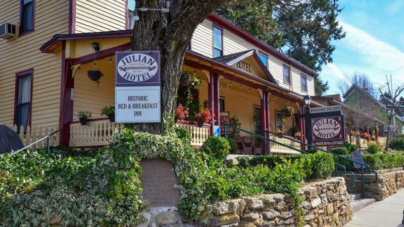 pies-pickaxes-a-historic-walking-tour-of-julian-ca-2
