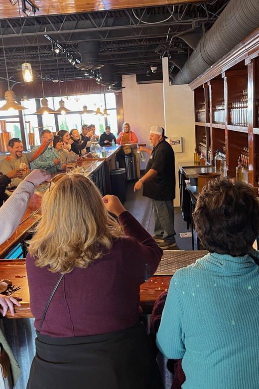 pigeon-forge-moonshine-and-wine-tour-with-local-cuisine