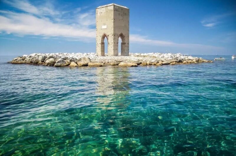 pisa-coastal-boat-tour-with-aperitif-and-lunch-on-board
