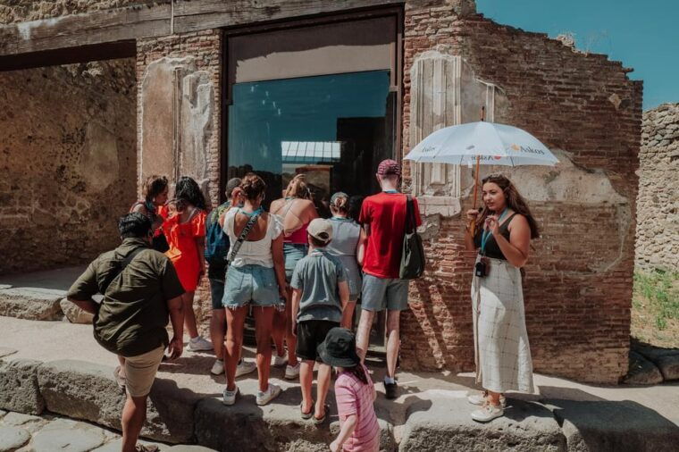 pompeii-3hours-villa-of-mysteries-tour-with-an-archaeologist
