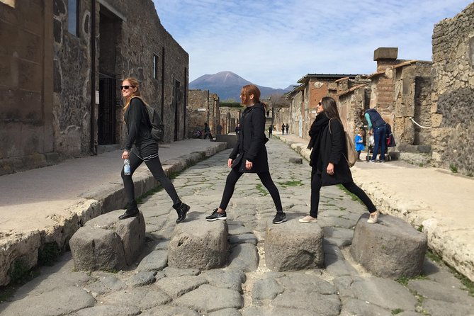pompeii-excavations-skip-the-line-private-tour