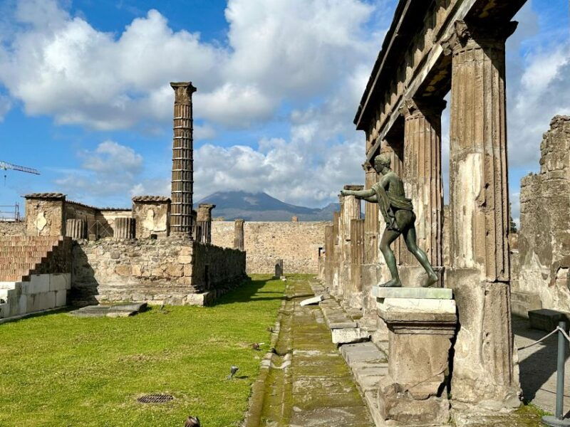 pompeii-skip-the-line-ticket-guided-group-tour