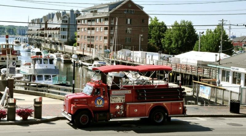 portland-maine-tour-in-vintage-fire-engine