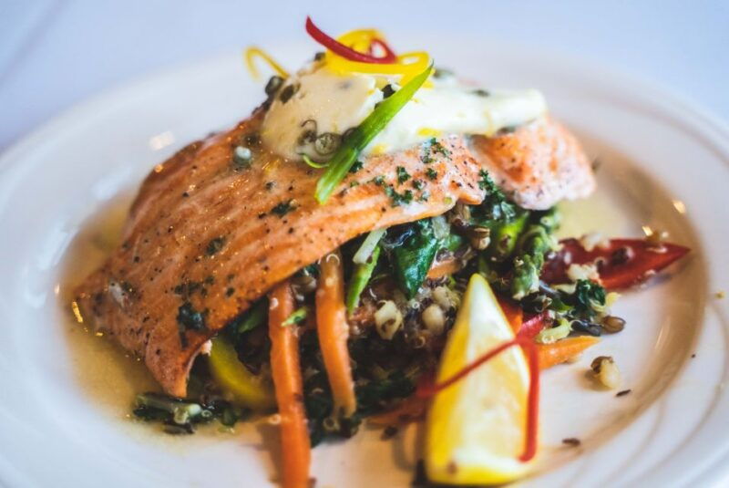 portland-willamette-river-2-5-hour-dinner-cruise