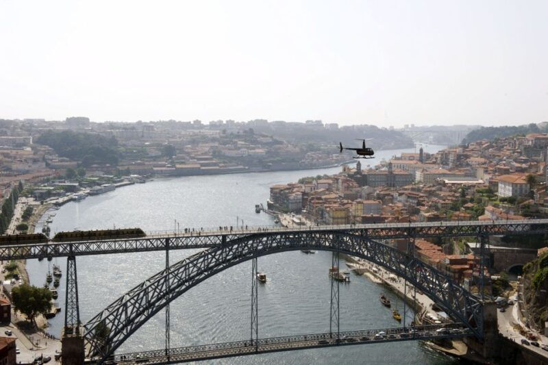porto-foz-helicopter-tour