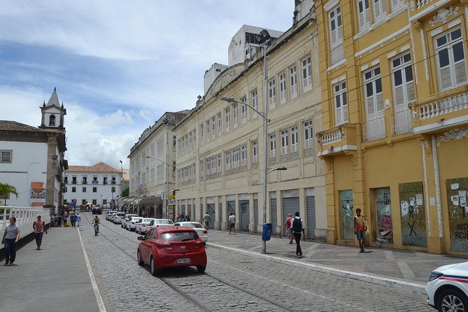privat-salvador-city-tour-with-hotelier-markus