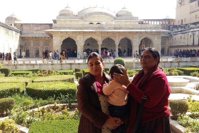 private-4days-taj-mahal-tour-from-newyork-including-visa-flight