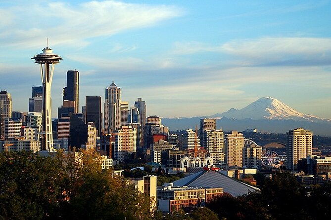 private-5-hour-city-tour-of-seattle-and-snoqualmie-falls-with-driver-only