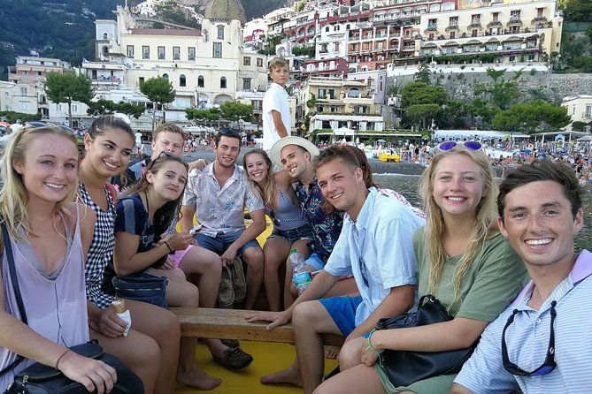 private-boat-tour-in-capri-boarding-in-positano