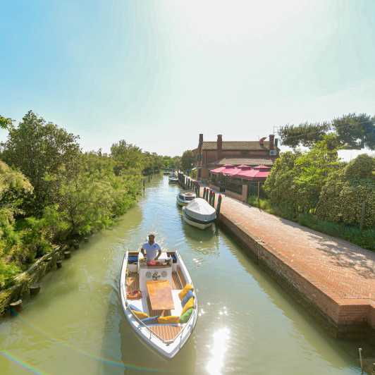 private-boat-tour-to-murano-burano-with-local-real-guide