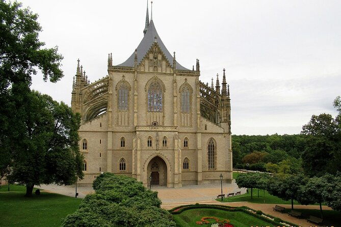 private-castles-and-brewery-day-trip-from-prague-to-kutna-hora