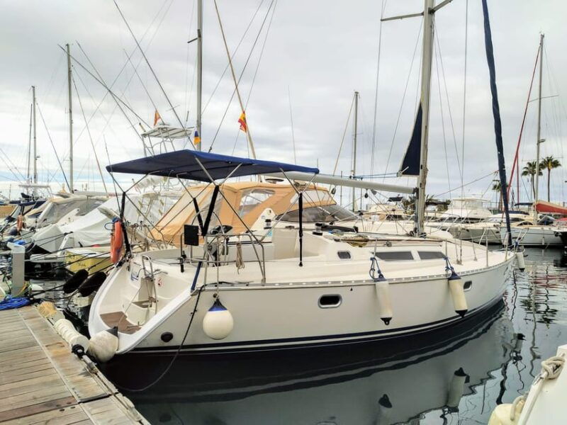 private-charter-on-sailboat-coastal-trip-with-snorkeling-in-the-bay
