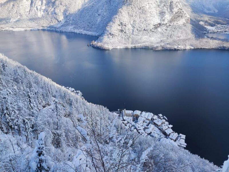 private-christmas-tour-to-hallstatt-and-salzburg-market